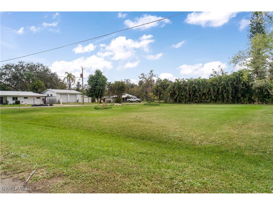 14825 Oakwood Court Fort Myers FL 33905 225059232 image4