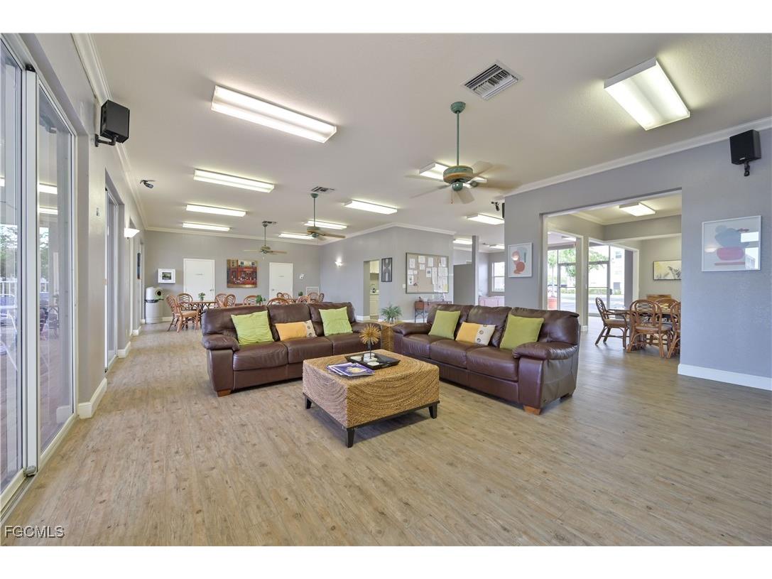 14831 Park Lake Drive #110 Fort Myers FL 33919 2026001879 image40