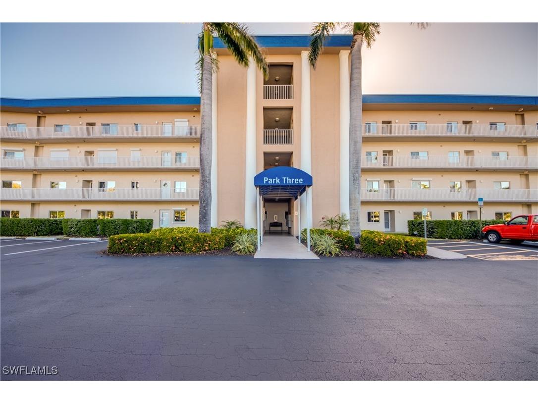 14831 Park Lake Drive #206 Fort Myers FL 33919 225037446 image1