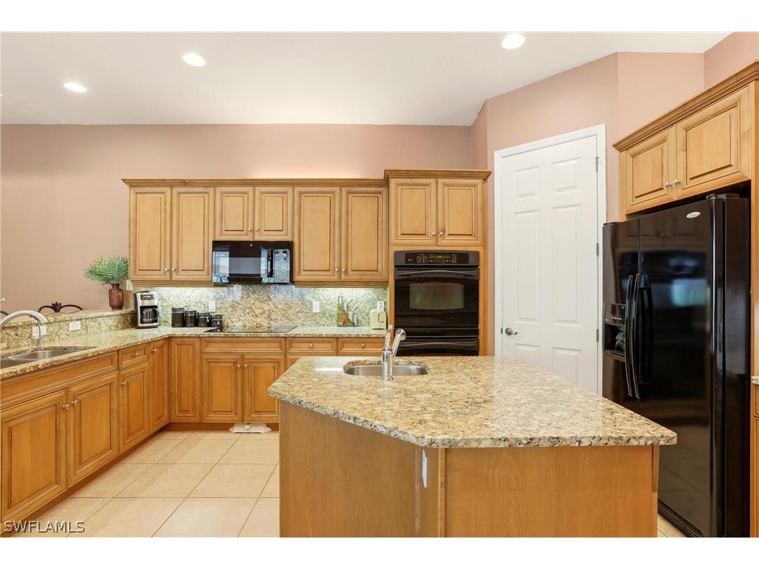 1485 Desoto Boulevard N Naples FL 34120 226005573 image13