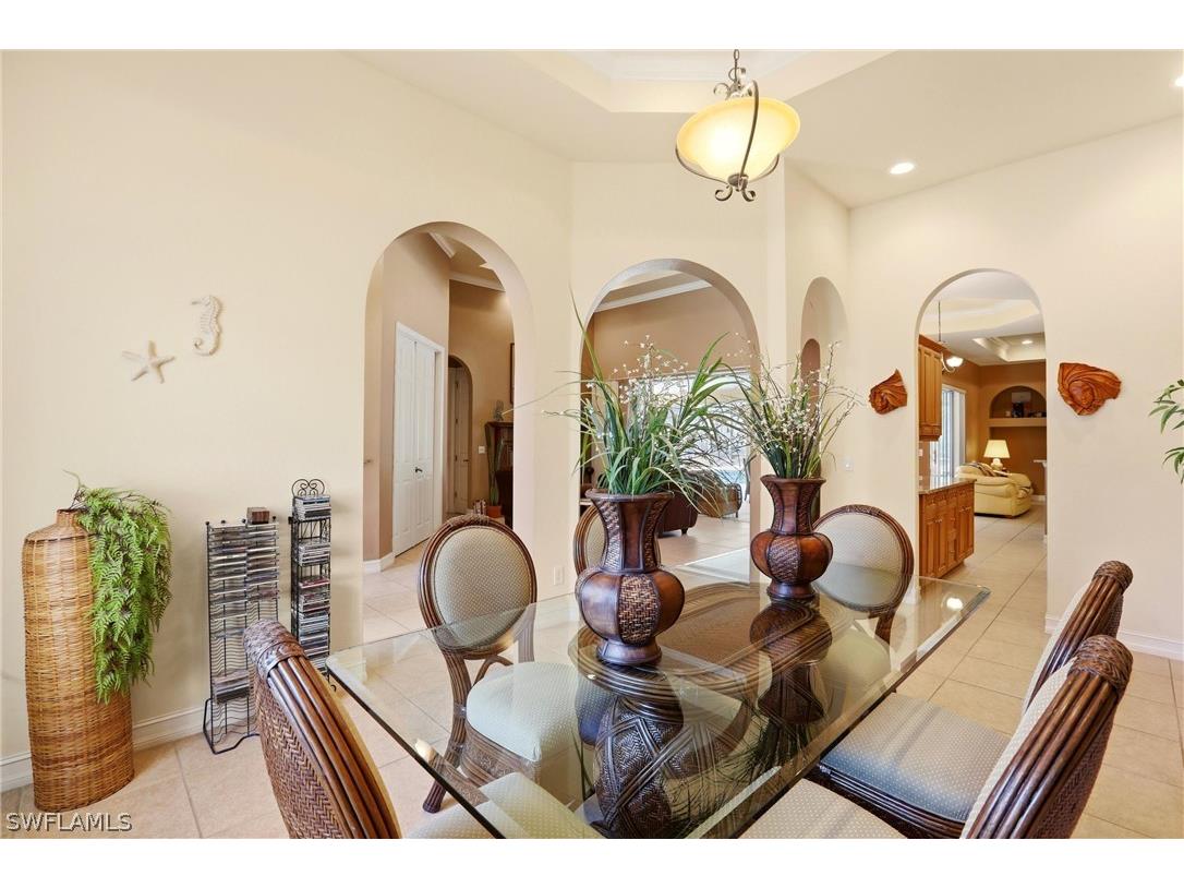 1485 Desoto Boulevard N Naples FL 34120 226005573 image16