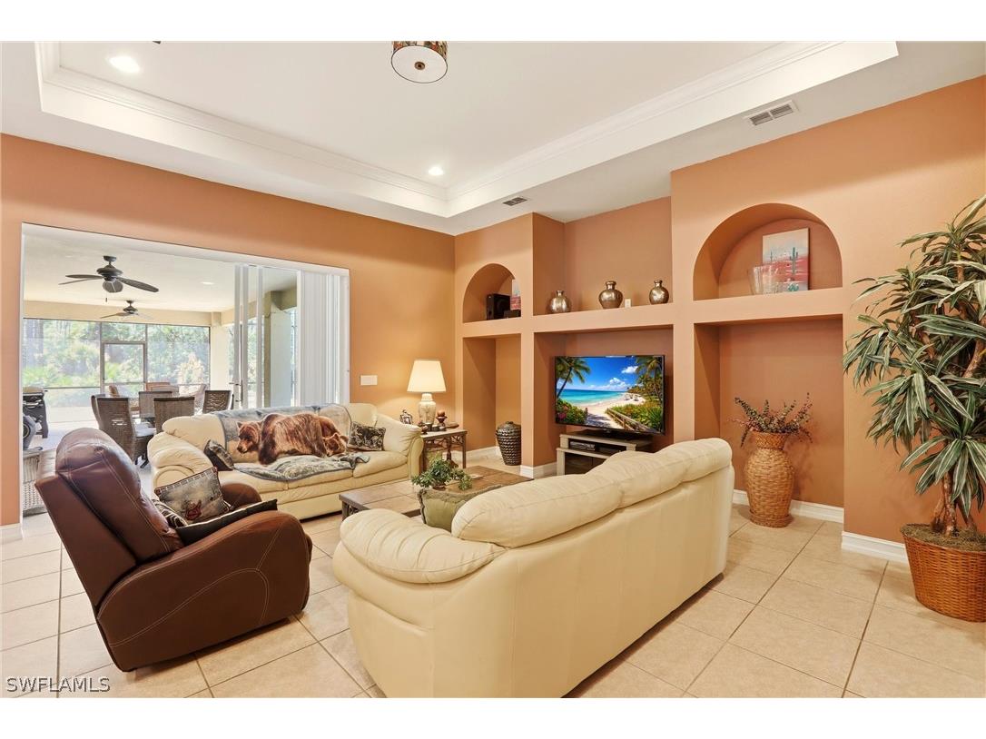 1485 Desoto Boulevard N Naples FL 34120 226005573 image17