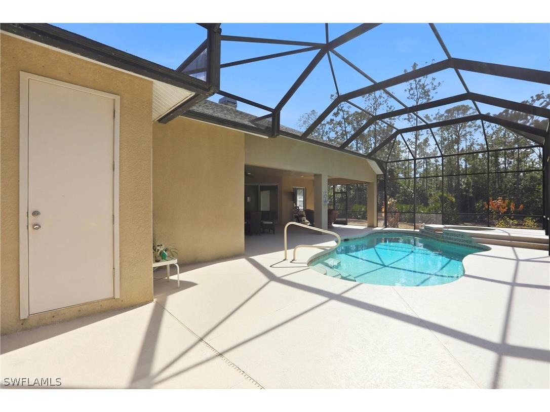 1485 Desoto Boulevard N Naples FL 34120 226005573 image39