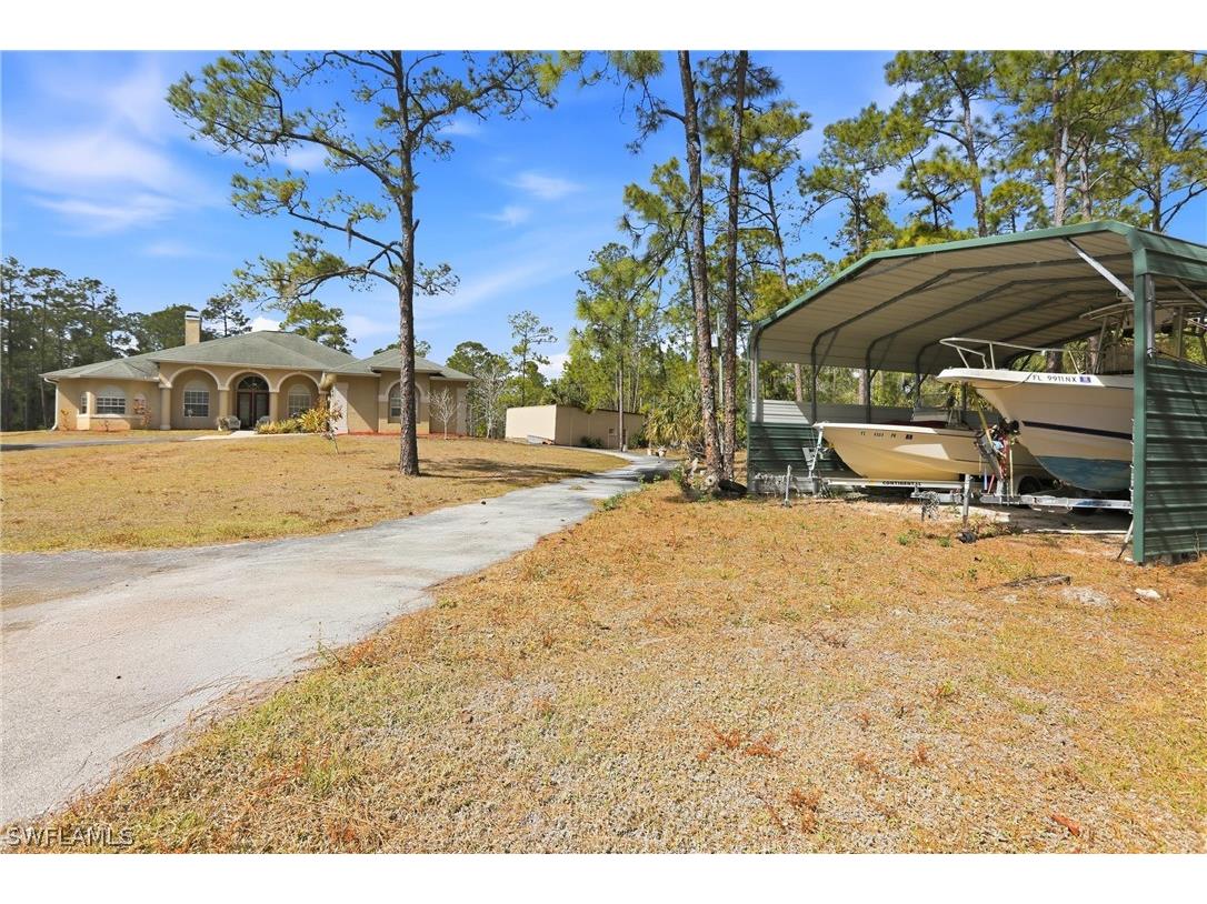 1485 Desoto Boulevard N Naples FL 34120 226005573 image41