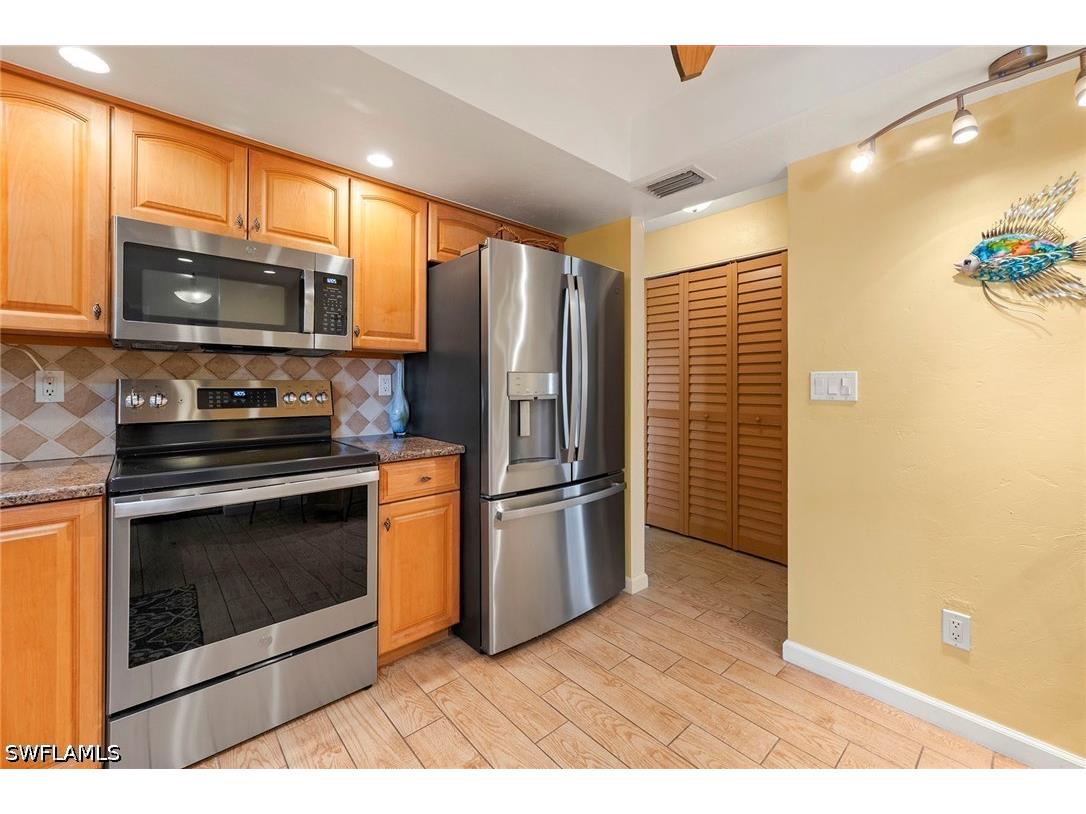 1485 Honeysuckle Avenue Marco Island FL 34145 226024596 image44