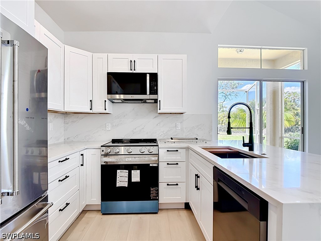 14855 Sterling Oaks Drive Naples FL 34110 226016533 image1