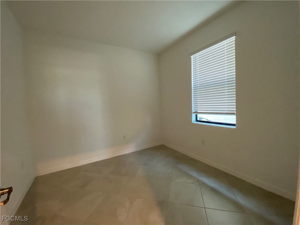 14857 Portico Boulevard Fort Myers FL 33905 2025025553 image8