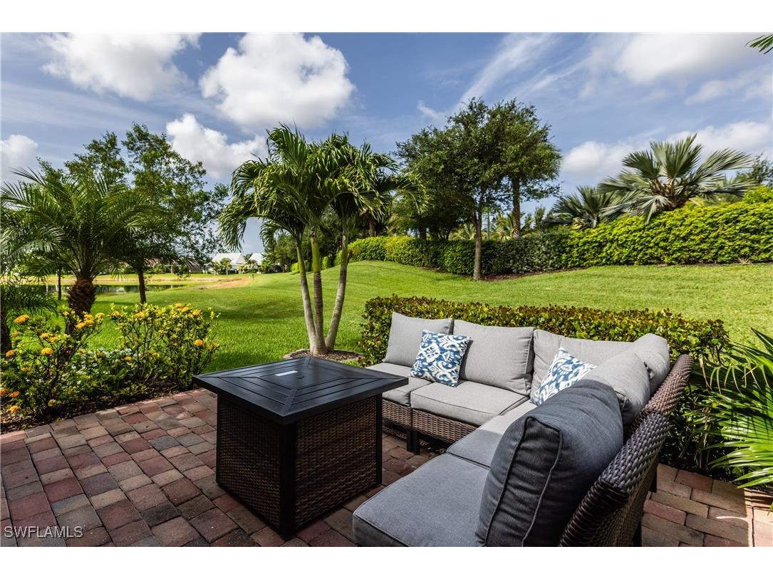 14859 Edgewater Circle Naples FL 34114 224093816 image1