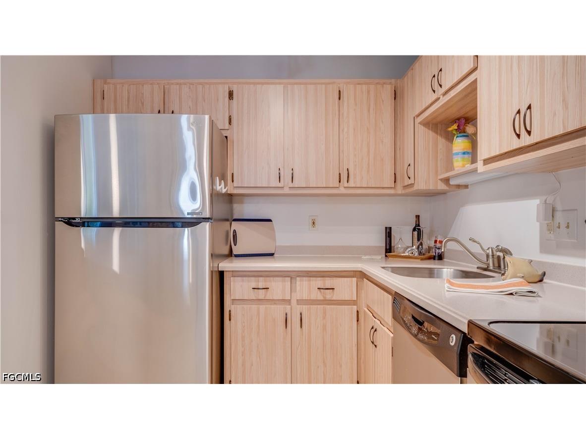 14860 Summerlin Woods Drive #2 Fort Myers FL 33919 2026019651 image7