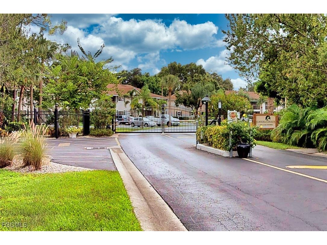 14861 Summerlin Woods Drive #B-11 Fort Myers FL 33919 2025013017 image1