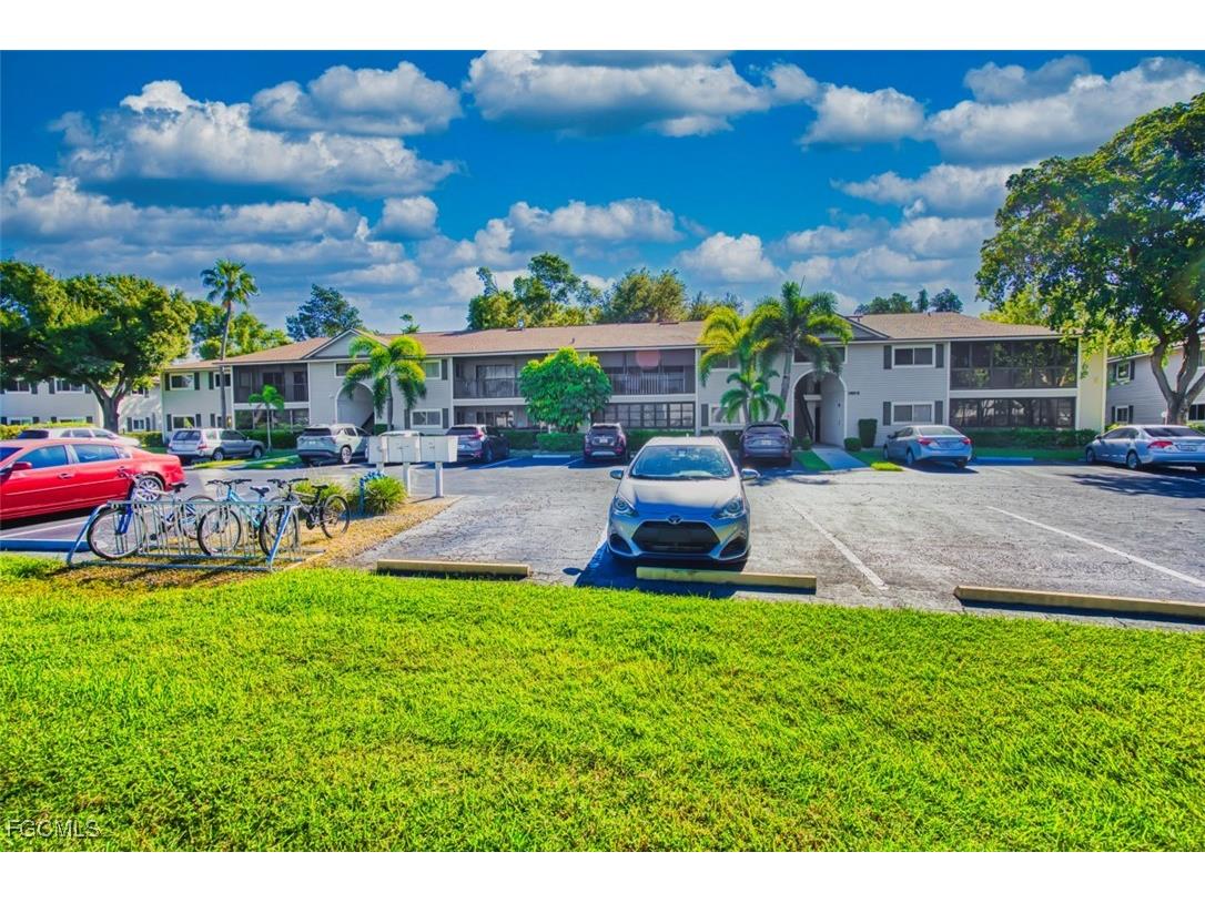 14861 Summerlin Woods Drive #B-11 Fort Myers FL 33919 2025013017 image20