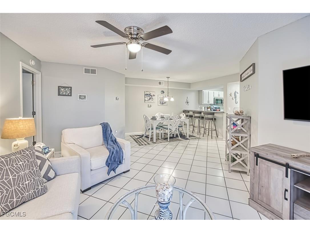 14861 Summerlin Woods Drive #B-11 Fort Myers FL 33919 2025013017 image6