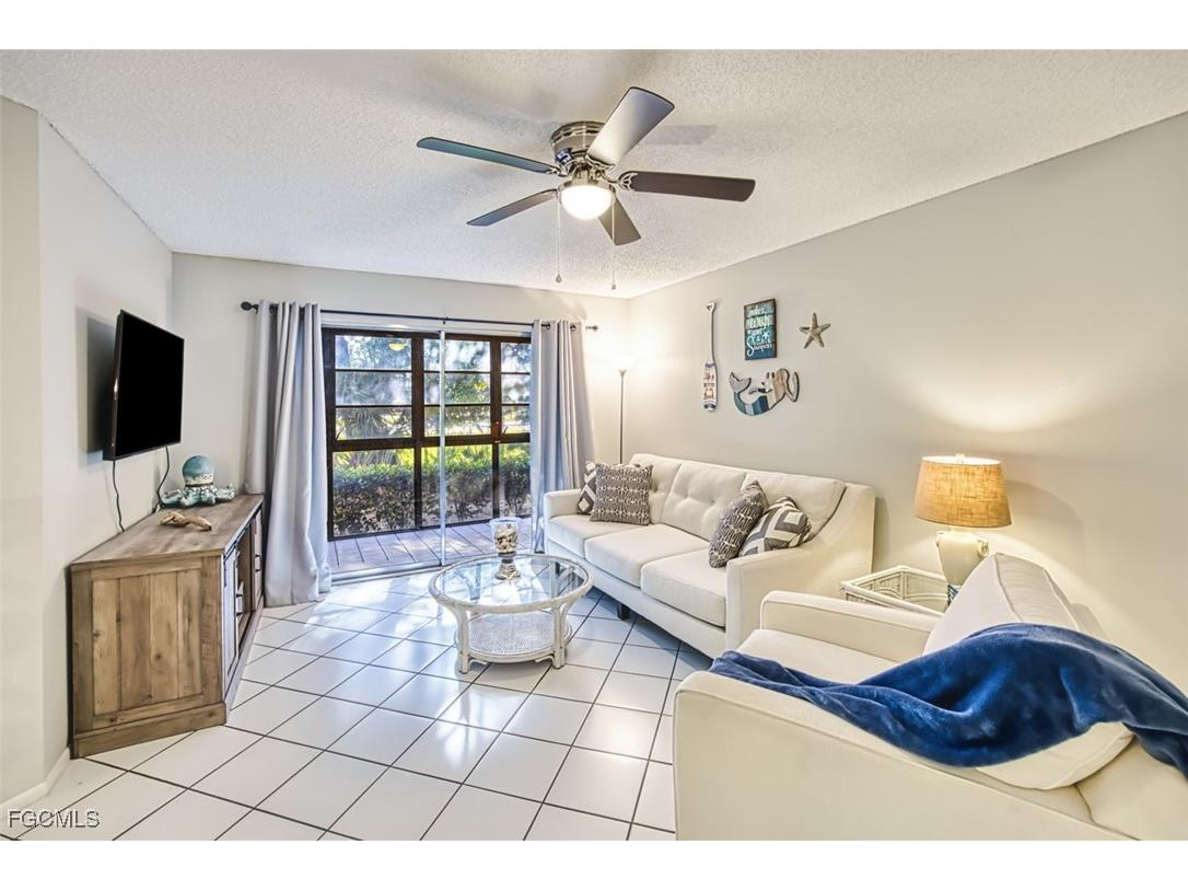 14861 Summerlin Woods Drive #B-11 Fort Myers FL 33919 2025013017 image8