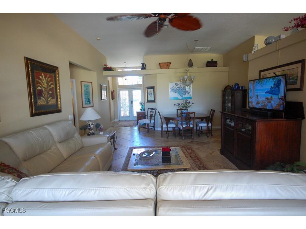 14862 Crescent Cove Drive Fort Myers FL 33908 2025015606 image10