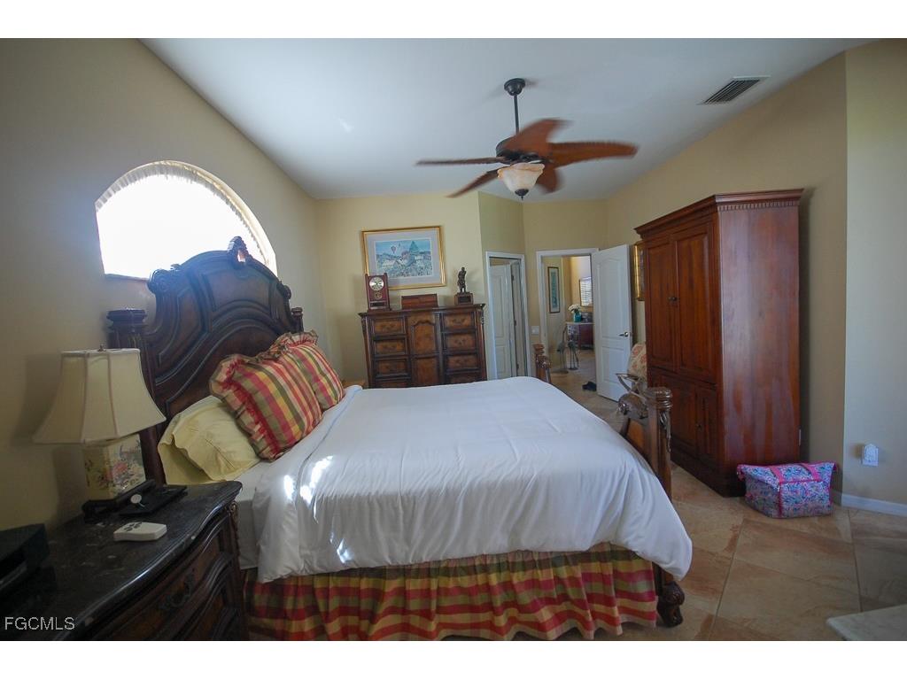 14862 Crescent Cove Drive Fort Myers FL 33908 2025015606 image19