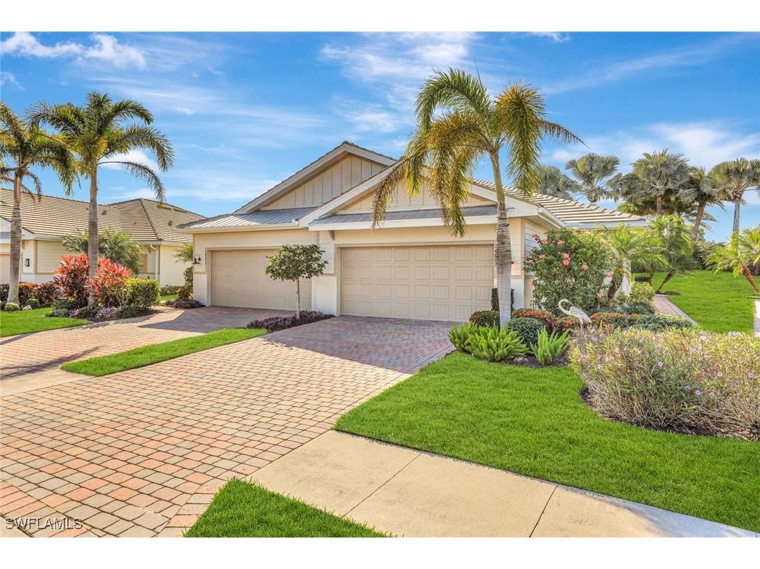 14863 Edgewater Circle Naples FL 34114 225084892 image1