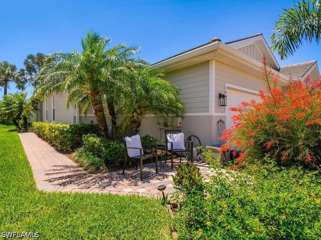 14867 Edgewater Circle Naples FL 34114 226019046 image2