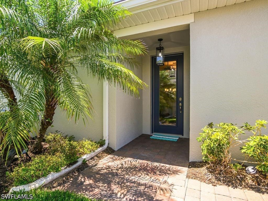 14867 Edgewater Circle Naples FL 34114 226019046 image3