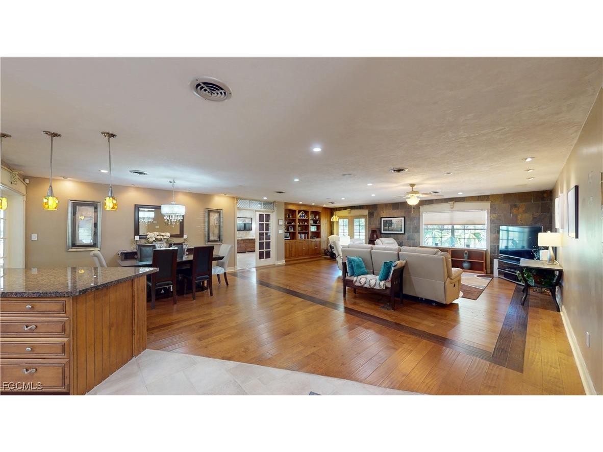 1487 Bass Lane Fort Myers FL 33919 2025023553 image15