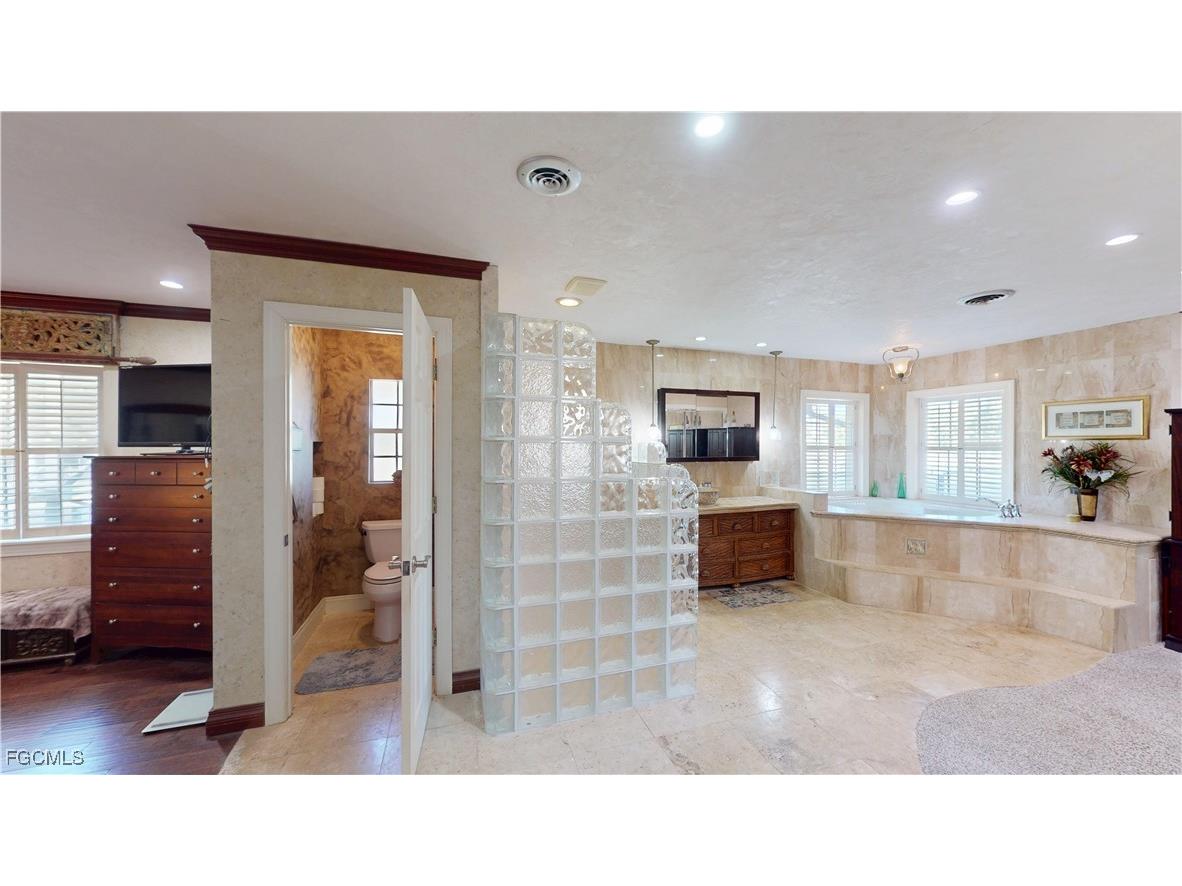 1487 Bass Lane Fort Myers FL 33919 2025023553 image23