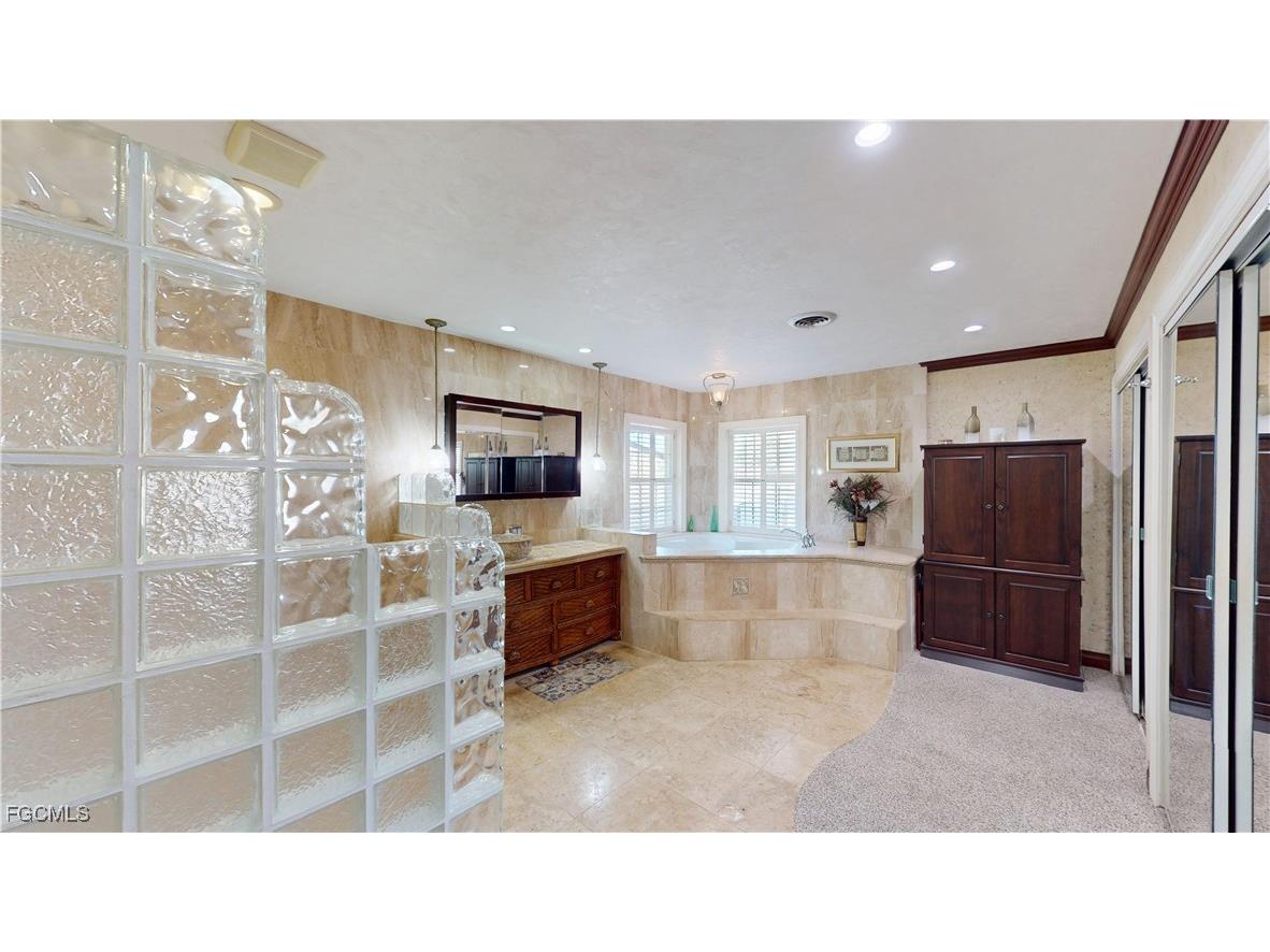 1487 Bass Lane Fort Myers FL 33919 2025023553 image24