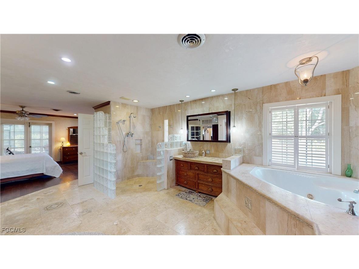 1487 Bass Lane Fort Myers FL 33919 2025023553 image26