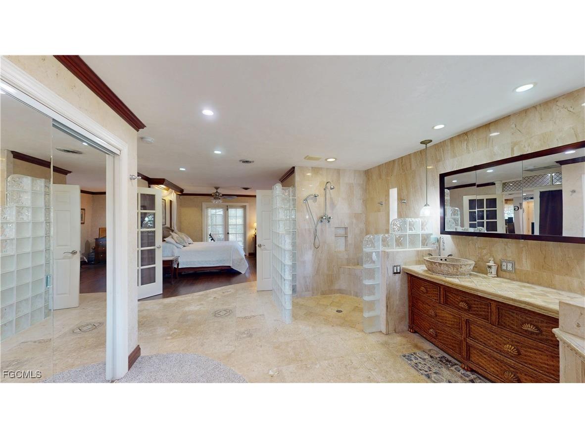 1487 Bass Lane Fort Myers FL 33919 2025023553 image28