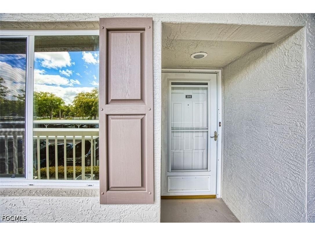 14871 Hole In 1 Circle #205 Fort Myers FL 33919 2026015751 image8