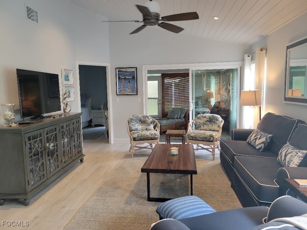 14873 Crescent Cove Drive Fort Myers FL 33908 2025006494 image3