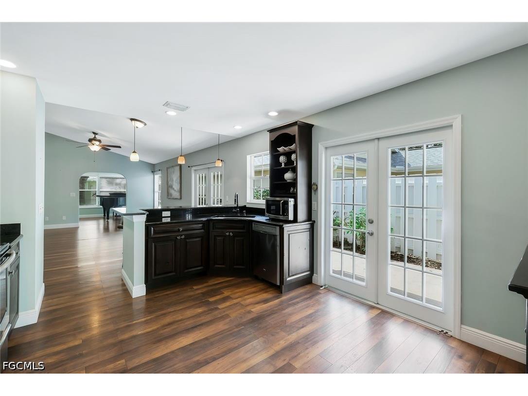 14875 Crescent Cove Drive Fort Myers FL 33908 2026021199 image10