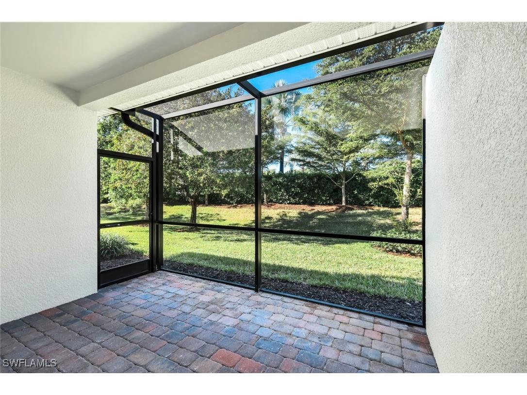 14883 Edgewater Circle Naples FL 34114 225083393 image18