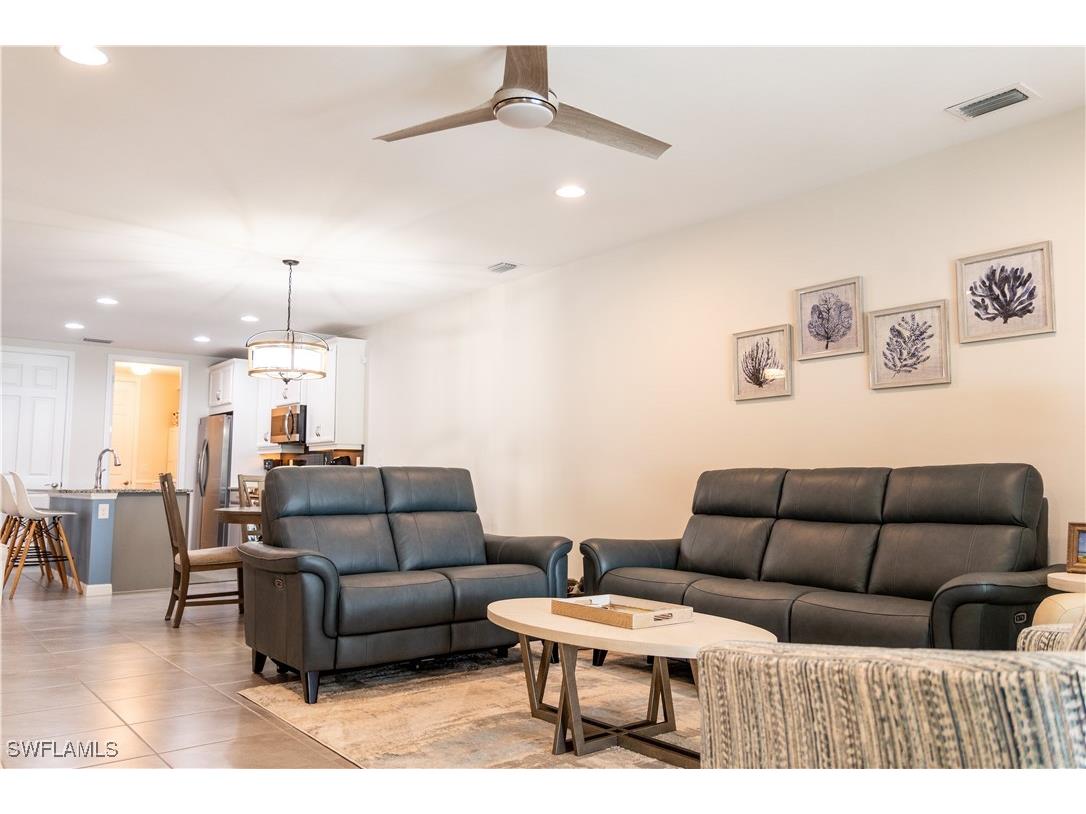 14888 Edgewater Circle Naples FL 34114 225064411 image15