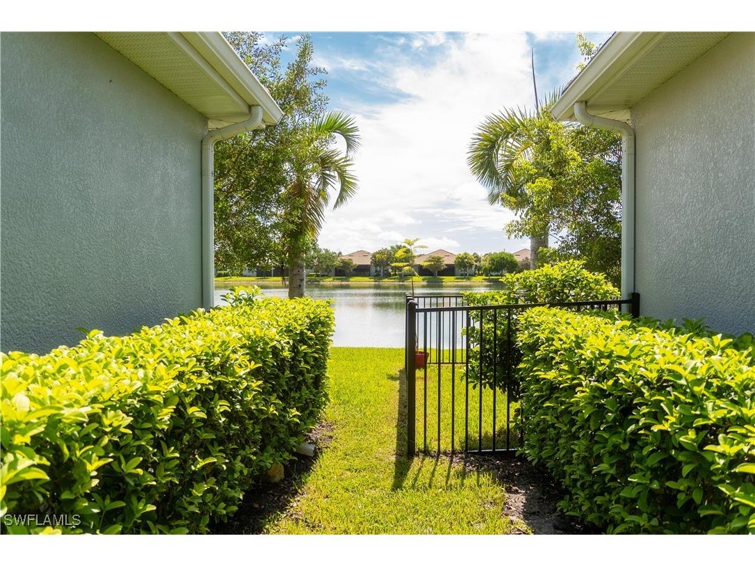 14888 Edgewater Circle Naples FL 34114 225064411 image24