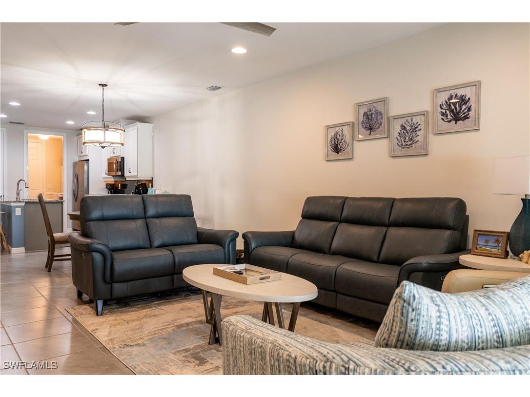 14888 Edgewater Circle Naples FL 34114 225064411 image4