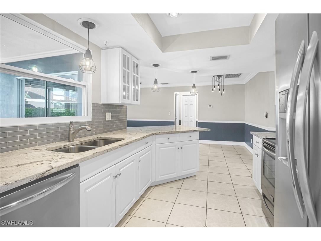 1489 Cranville Square Fort Myers FL 33919 224014971 image1