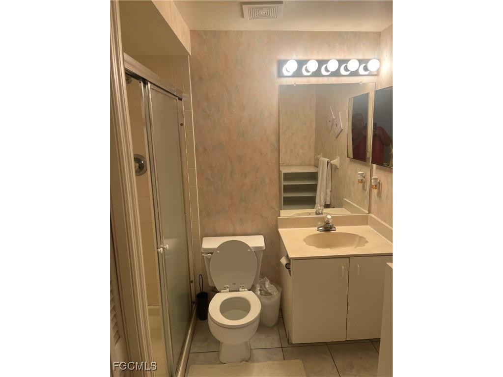 14891 Hole In 1 Circle #101 Fort Myers FL 33919 2025004418 image11