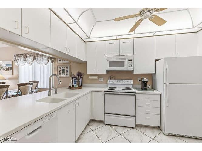 14891 Hole In One Circle #210 Fort Myers FL 33919 2025023735 image7