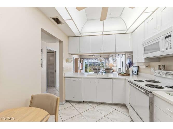 14891 Hole In One Circle #210 Fort Myers FL 33919 2025023735 image8