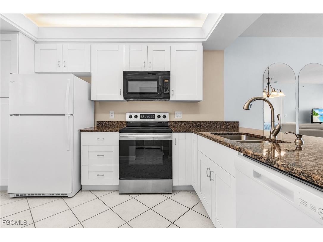 14891 Hole In One Circle #307 - MUIRFIELD Fort Myers FL 33919 2025002542 image3