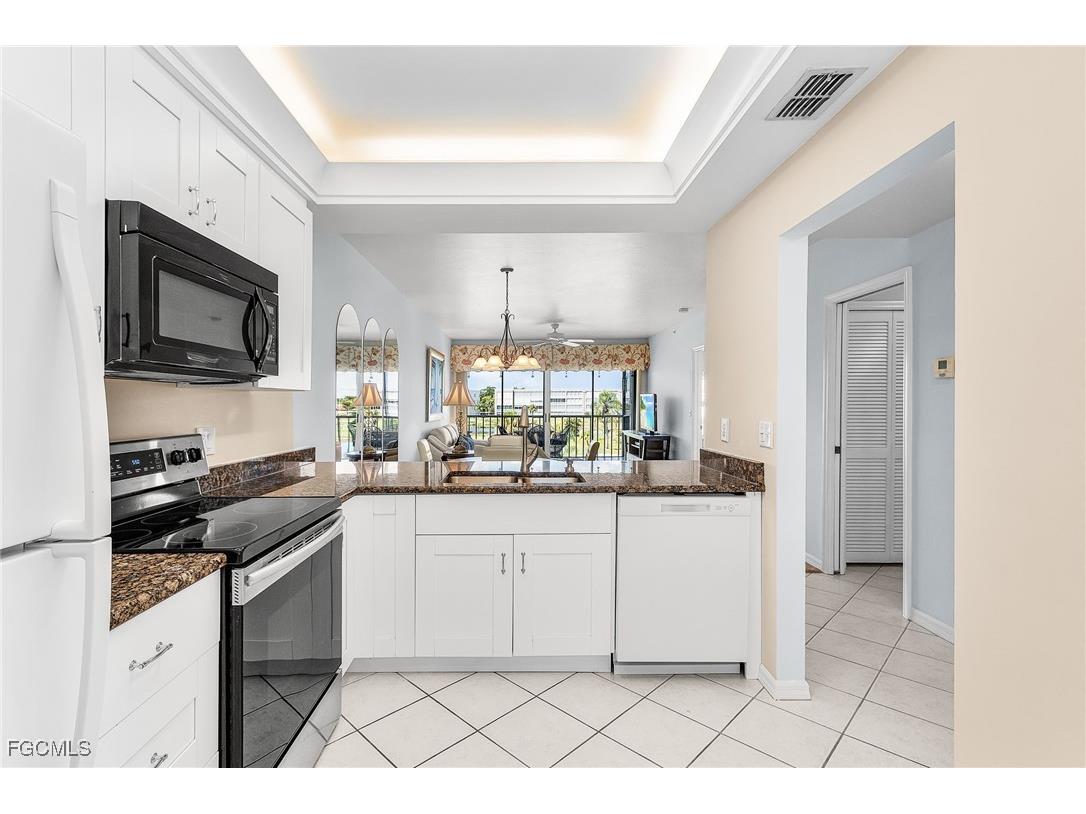 14891 Hole In One Circle #307 - MUIRFIELD Fort Myers FL 33919 2025002542 image6