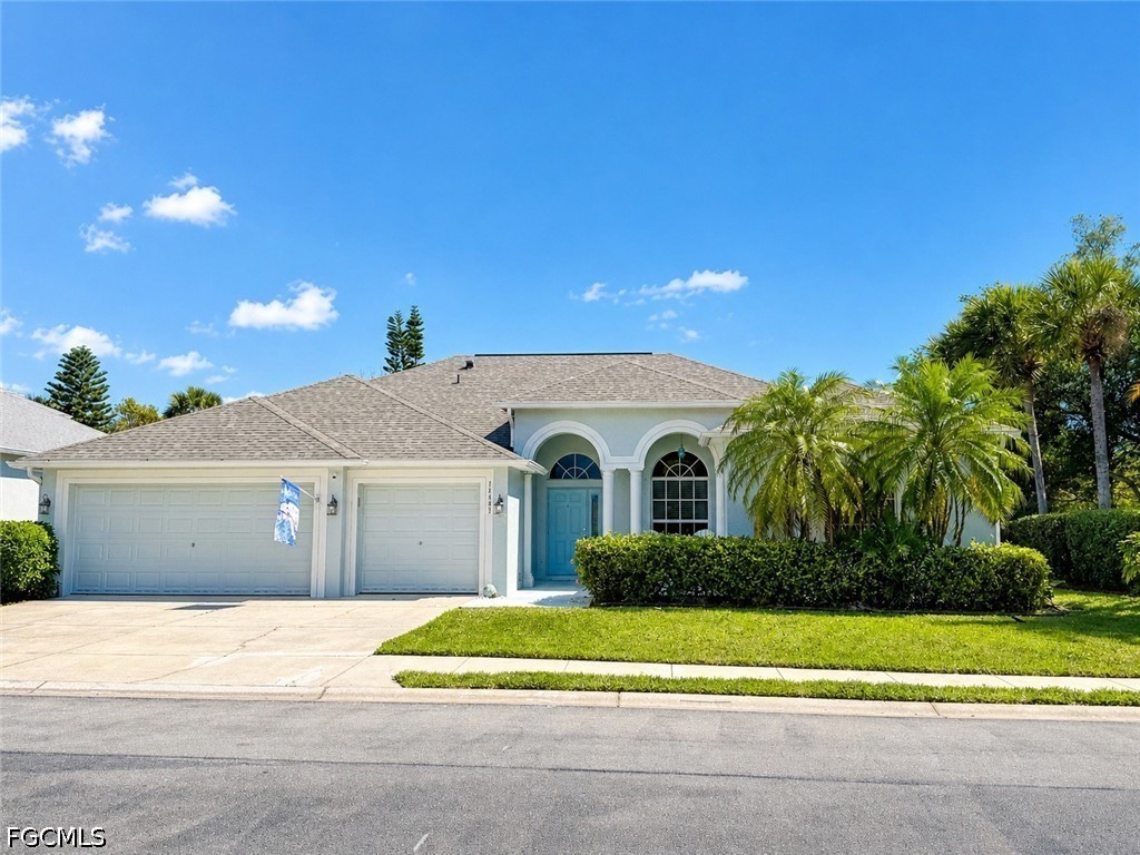 14897 Calusa Palms Drive Fort Myers FL 33919 2026019087 image1