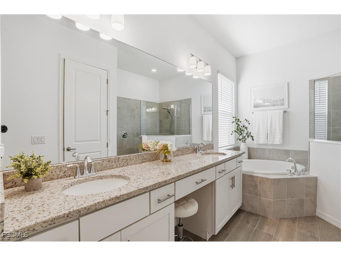 14897 Cherry Blossom Way Punta Gorda FL 33955 2025024359 image13