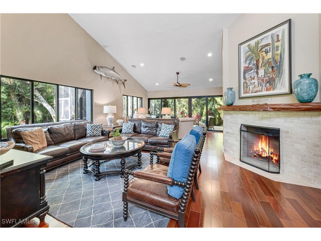 149 Bears Paw Trail Naples FL 34105 224064898 image1