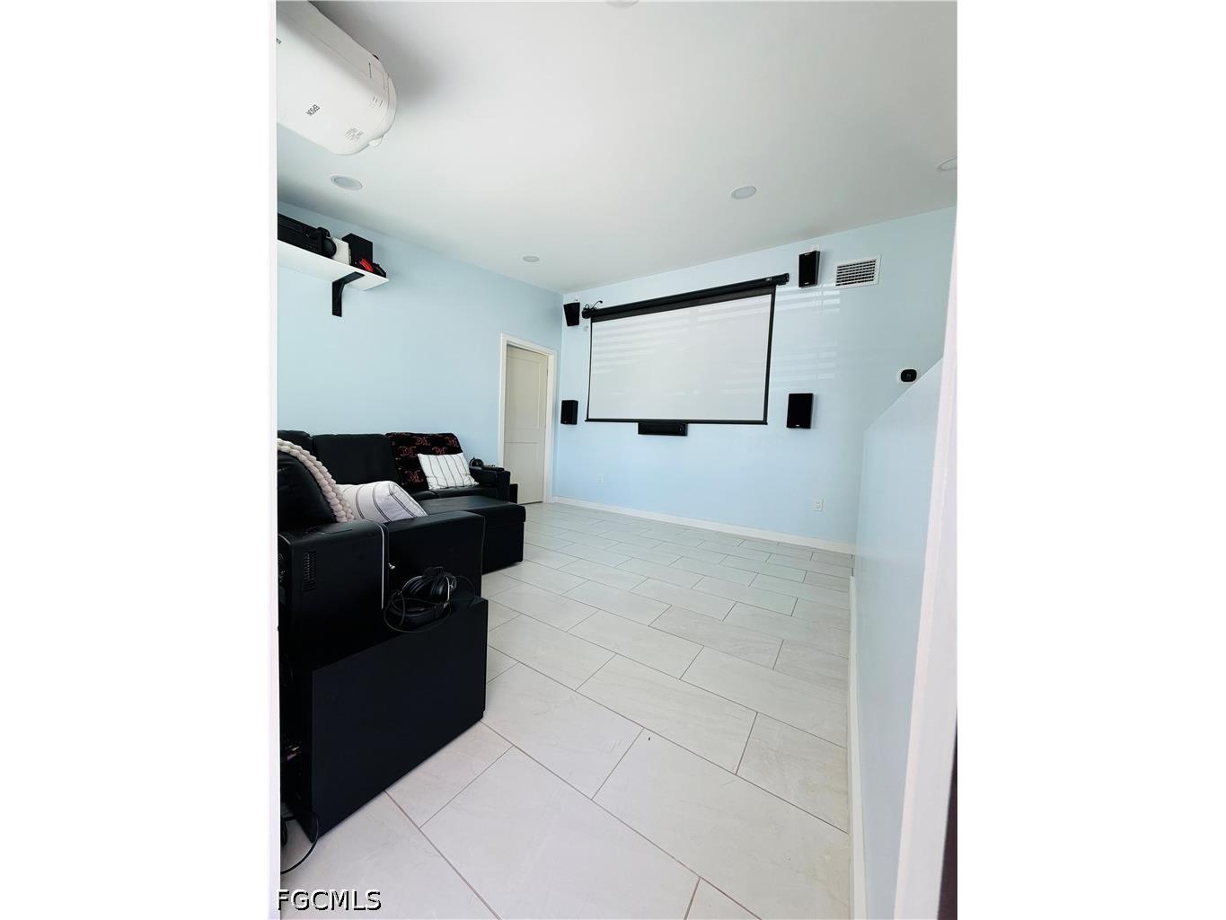 149 Hibiscus Drive Fort Myers Beach FL 33931 2026013009 image7