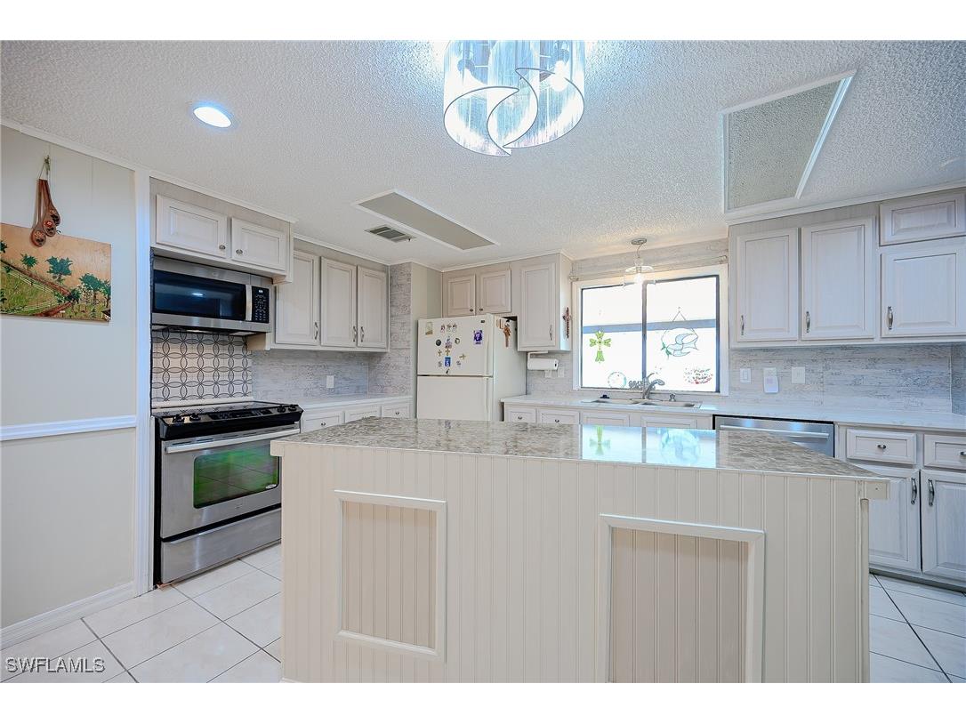 149 Kim Drive #149 Naples FL 34104 225046193 image6