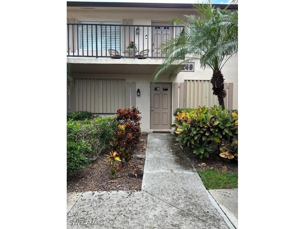 149 Palm Drive #17 Naples FL 34112 224068760 image1