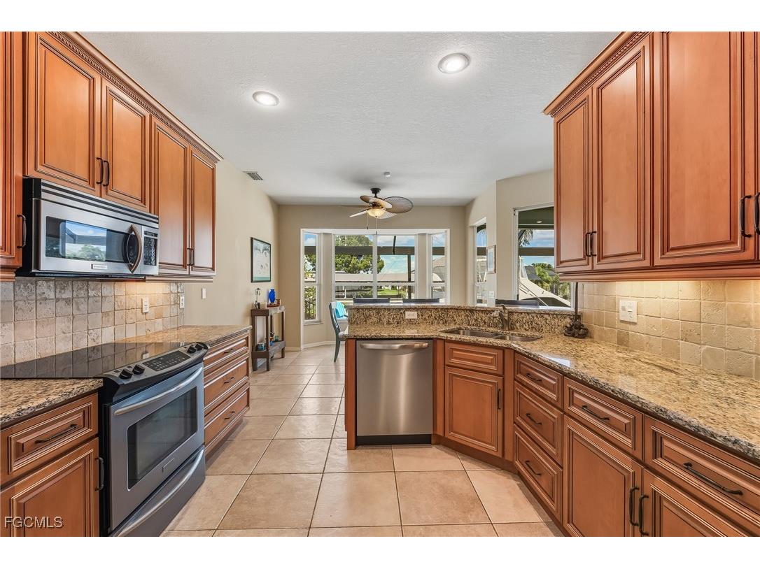 149 SW 54th Terrace Cape Coral FL 33914 2025014356 image11