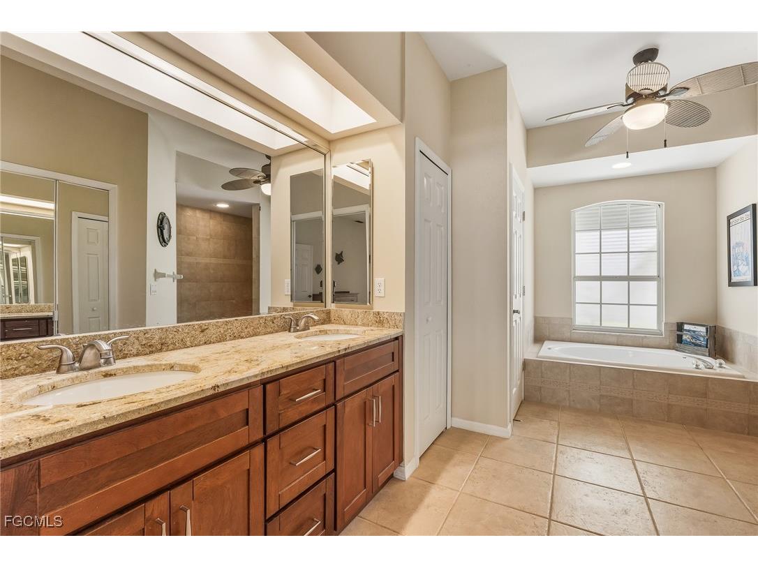 149 SW 54th Terrace Cape Coral FL 33914 2025014356 image21