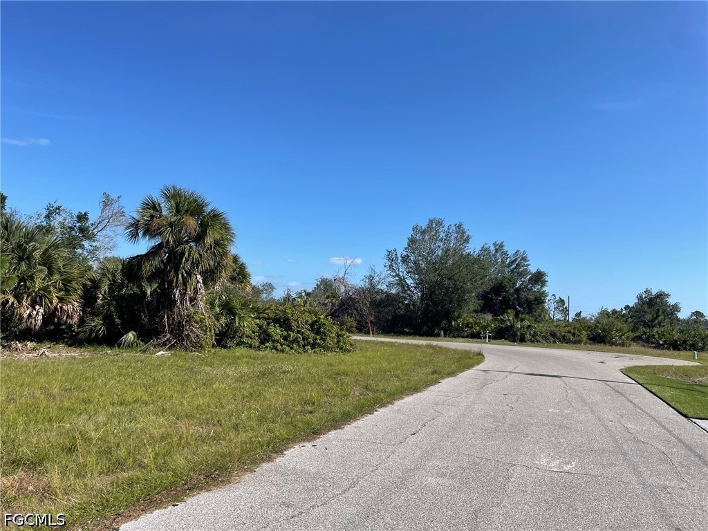 149 White Pine Drive Rotonda West FL 33947 2026022983 image3