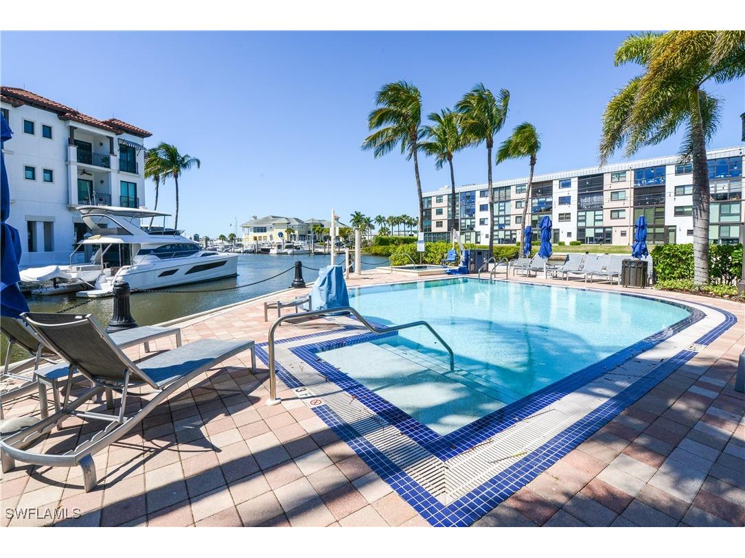 1490 5th Avenue S #200B Naples FL 34102 225030192 image5